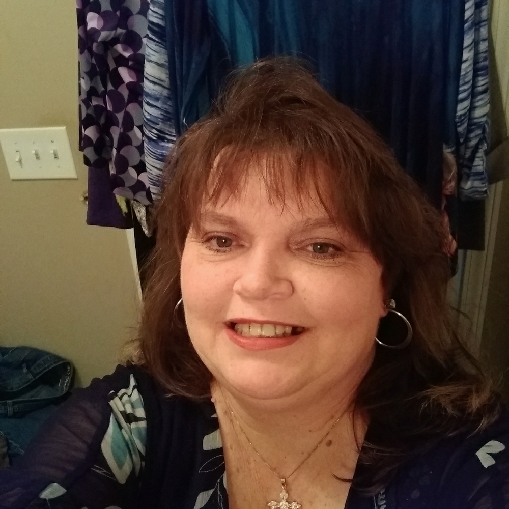 Meet your Posher, Ellen